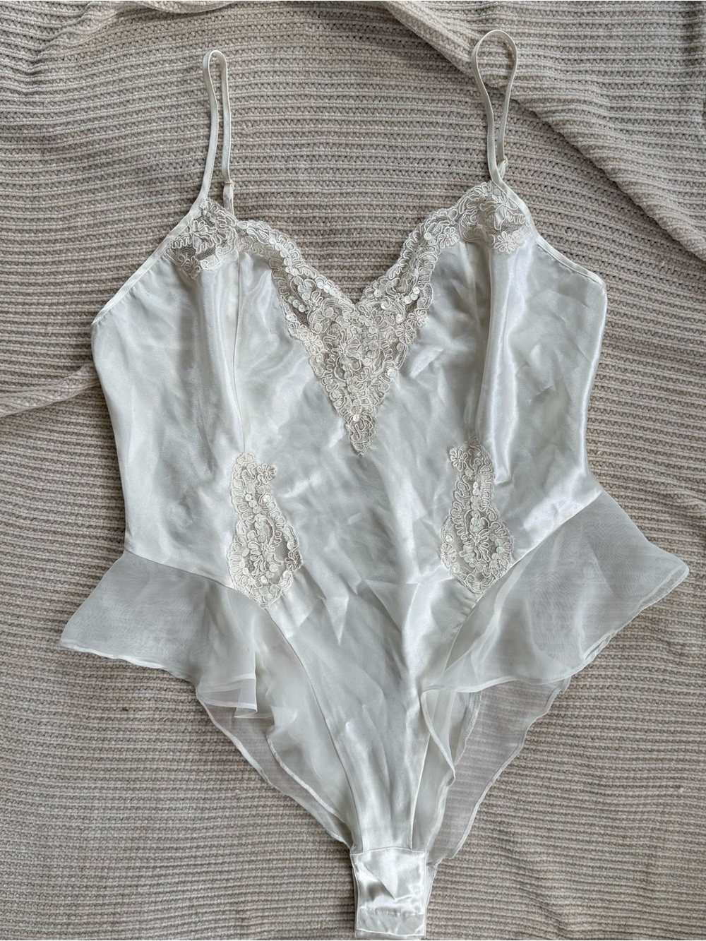 Vtg Victoria's Secret White Satin Lace Teddy Bodysuit Romper Bridal Lingerie M L
